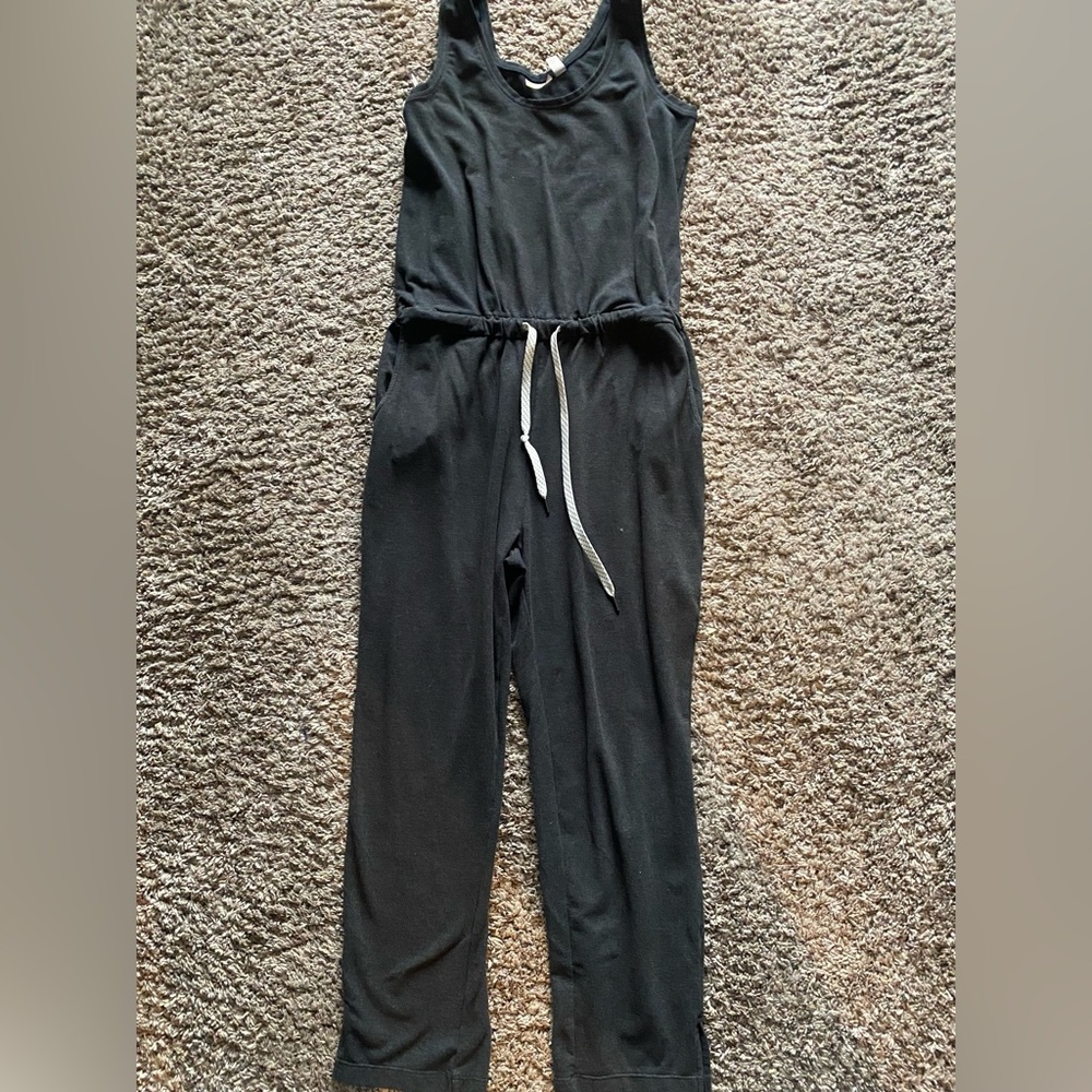 Women’s charcoal Sleeveless Drawstring Jumpsuit with pockets